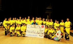 Bon Odori-Tanzkreis Frankfurt auf der Wie.MAI.KAI 2012