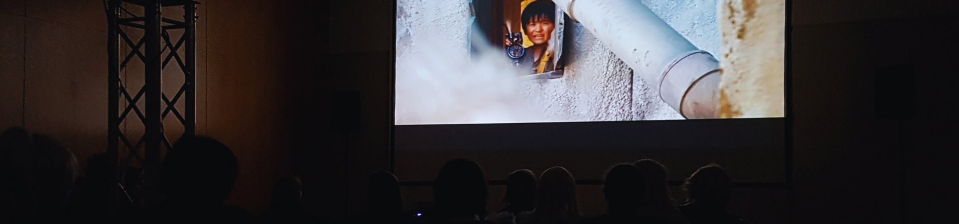 header filme 1920 x 450